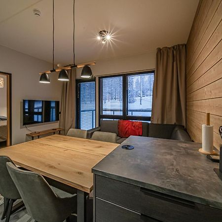 Levillas Cranberry C14 Bagian luar foto