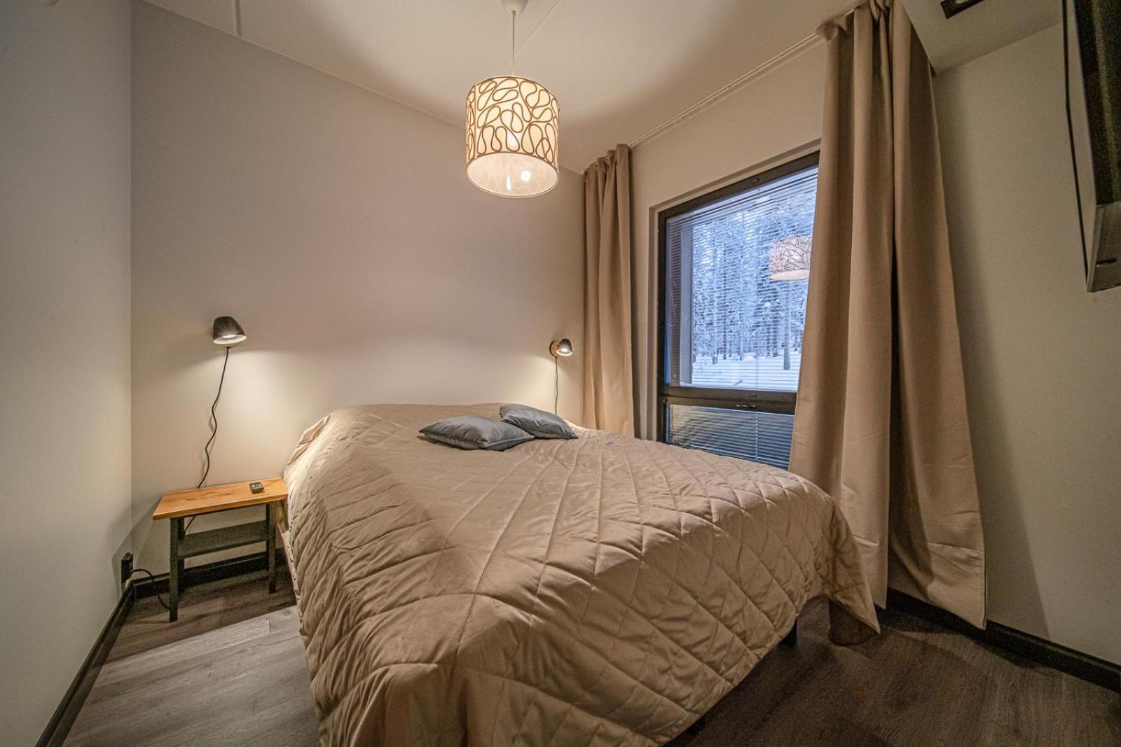 Levillas Cranberry C14 Bagian luar foto