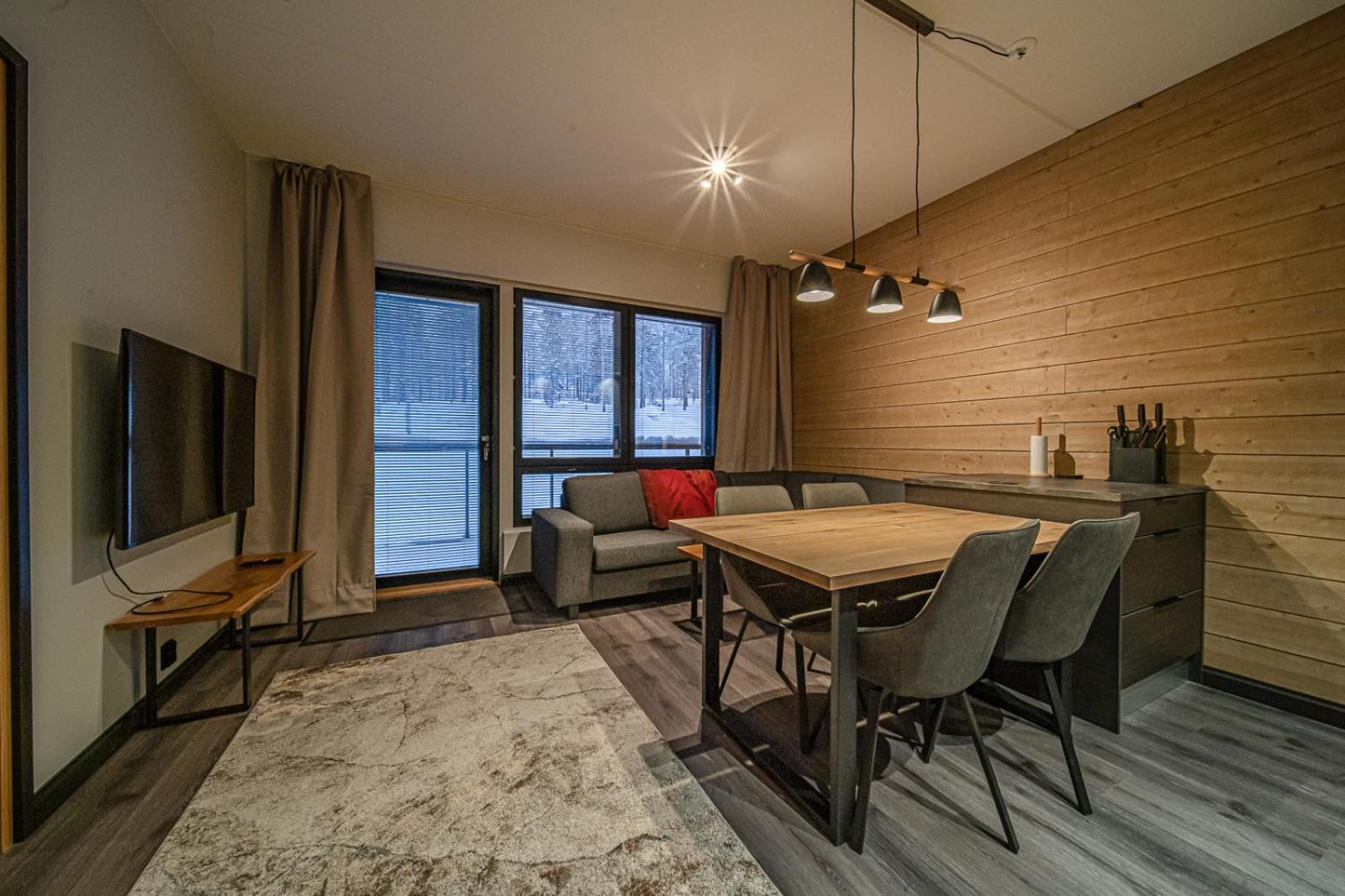 Levillas Cranberry C14 Bagian luar foto