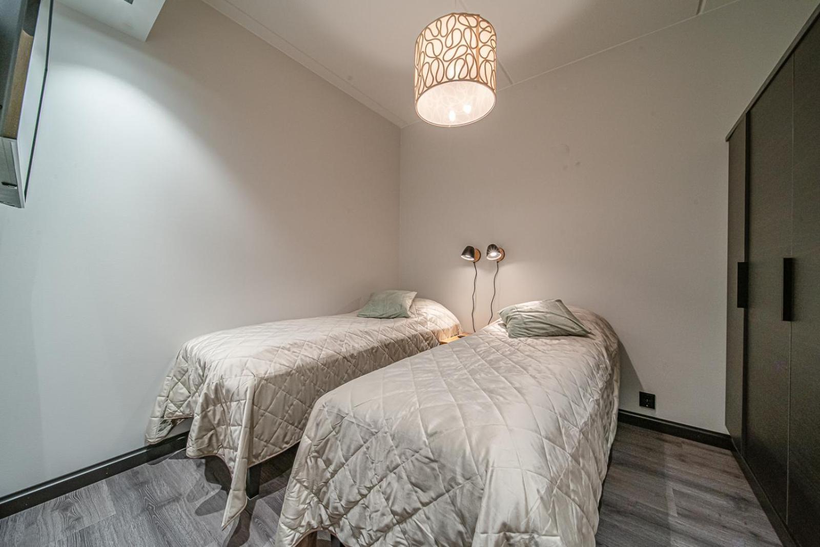 Levillas Cranberry C14 Bagian luar foto